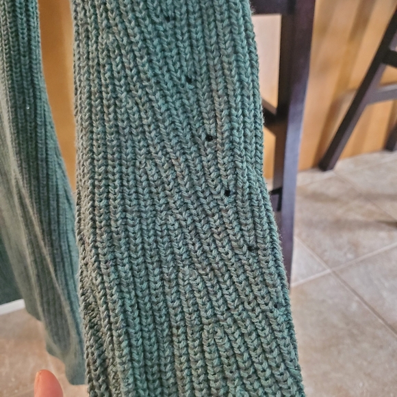 Long Cozy Sweater Sm Tall - Picture 2 of 2